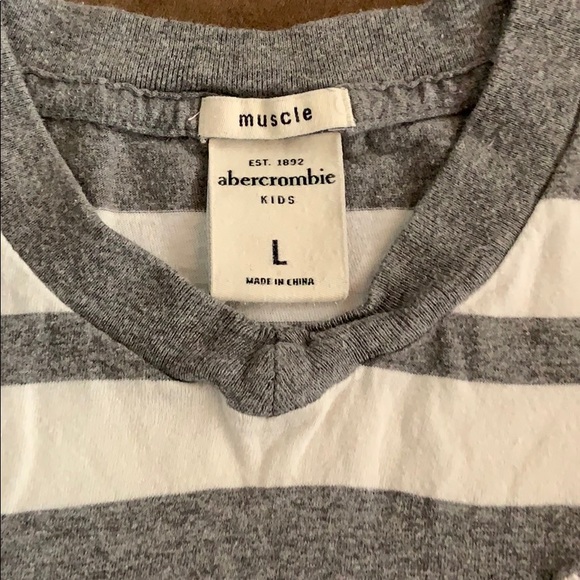 Abercrombie kids size Large shirt - Picture 3 of 3